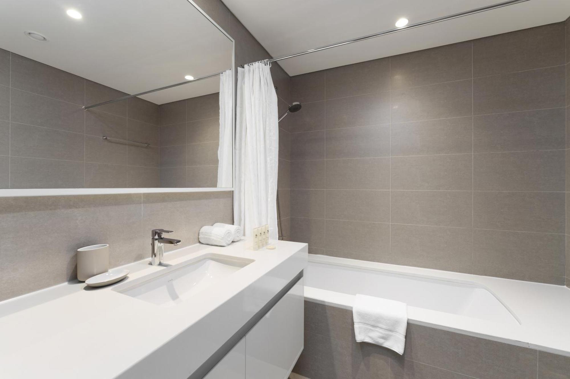 Apartment Maison Privee - Elevated Living With Spectacular Burj Khalifa Views *
